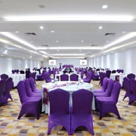 Os Style Hotel Batu Aji Batam Powered By Archipelago Exterior photo