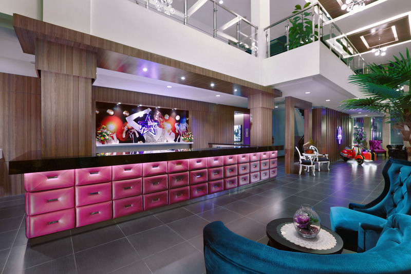 Os Style Hotel Batu Aji Batam Powered By Archipelago Exterior photo